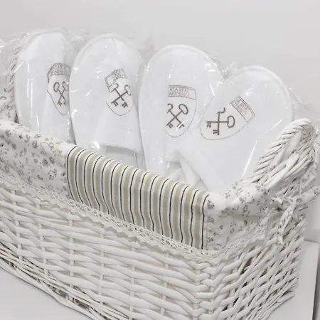 Mia Casa Szveti Vlasz